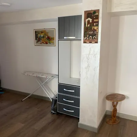 شقة Berti Apartament *