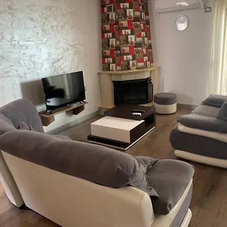 شقة Berti Apartament *